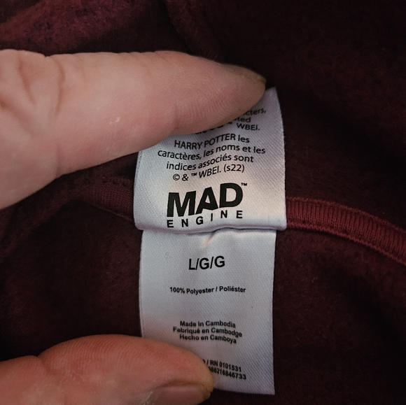 ๐3/$25๐ Burgundy/Harry Potter Graphic Hoodie - Picture 5 of 6